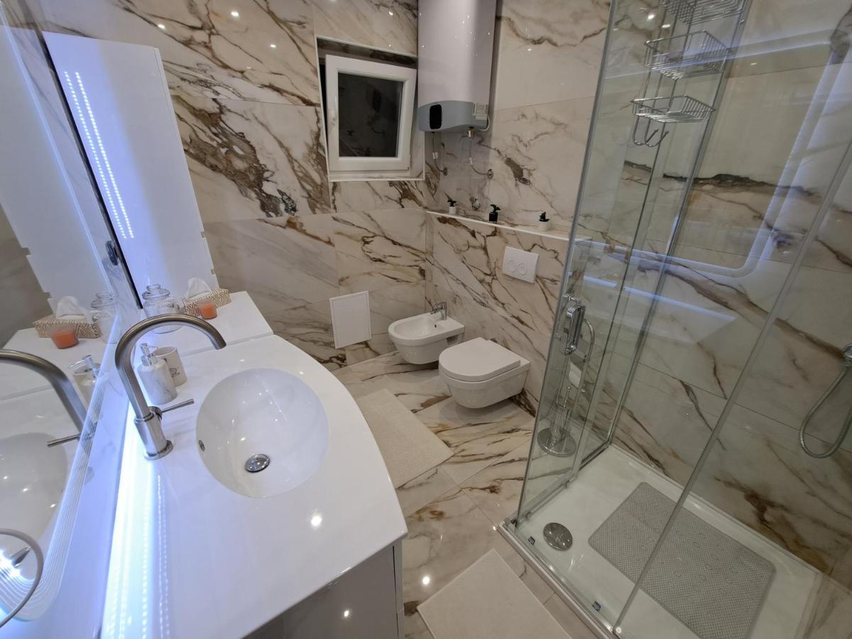 Apartment Monaco Rijeka Eksteriør billede